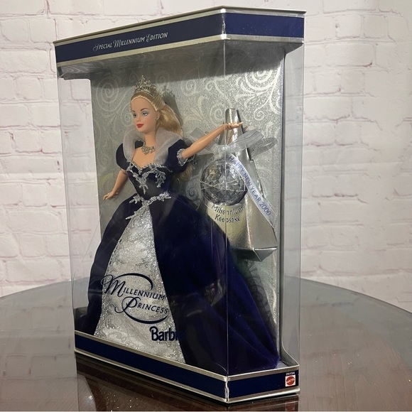 BARBIE special millennium edition Collectible doll EUC - Picture 2 of 14